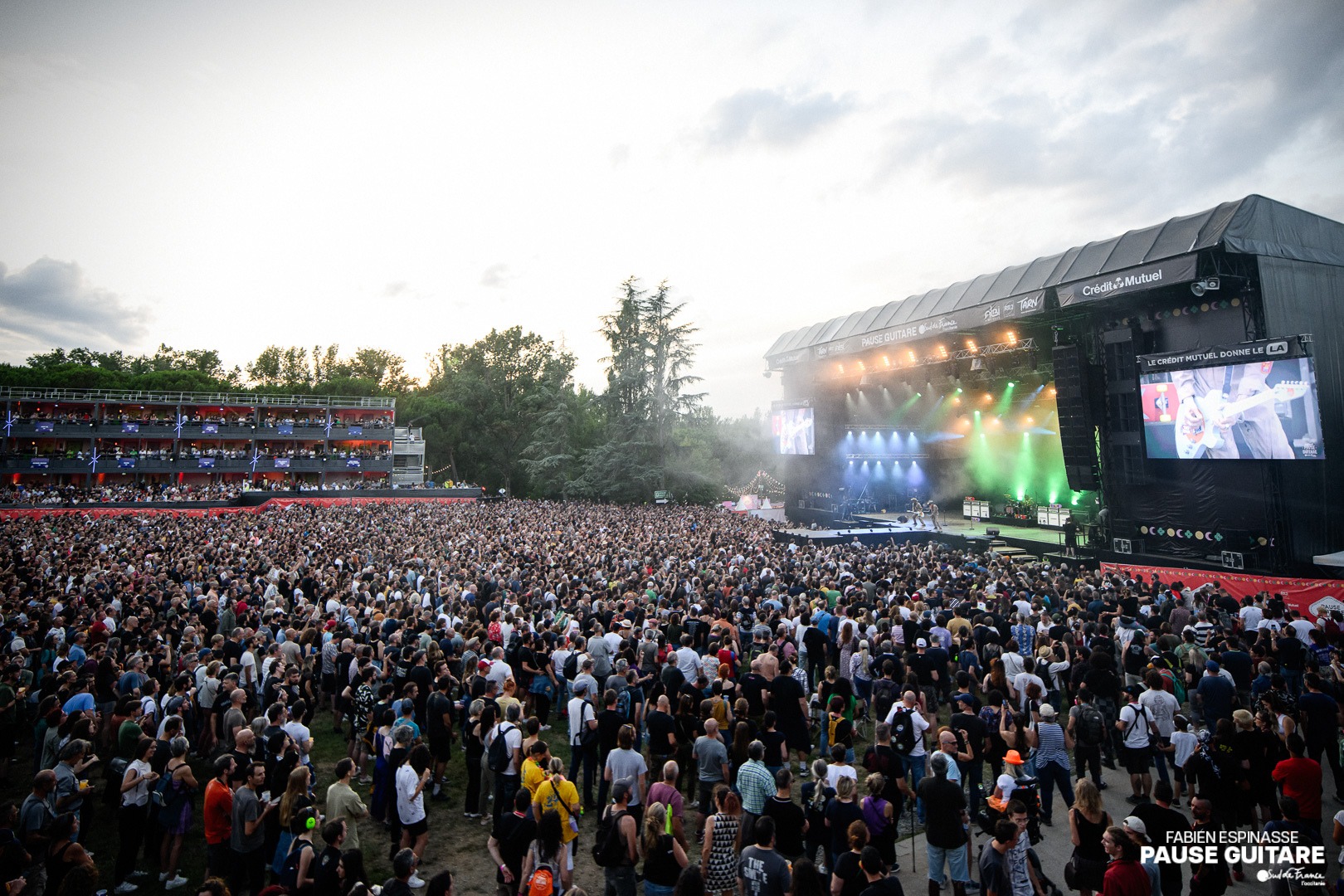 fourniture de matériel audiovisuel son et écran led au festival Pause Guitare 2023